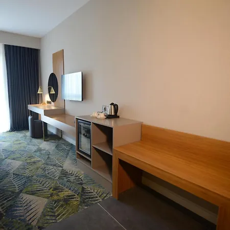 Otel Wyndham Garden Cambasi Cambasi Yaylasi